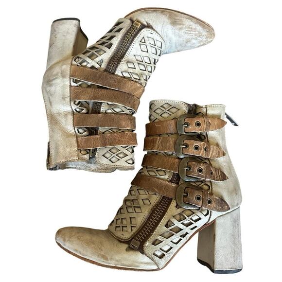 Freebird by Steven Julia Leather Heel Boot Bootie Size 8 in Ice - Picture 2 of 8